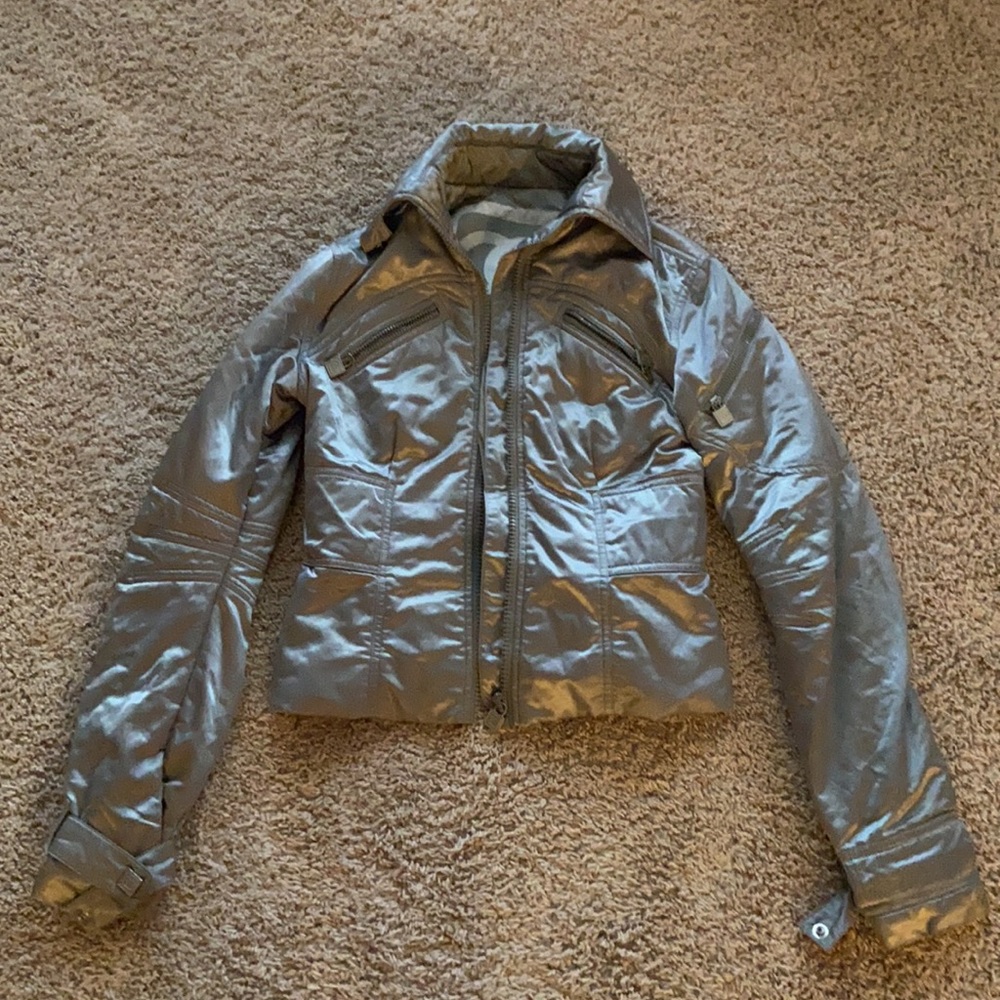 Chanel Fall/Winter Jacket Size 38 - image 5